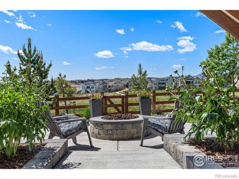 18814 W 95th Ln, Arvada, CO 80007