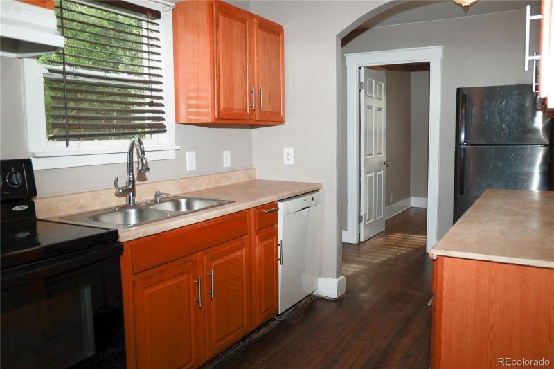 1923 Van Buren St, Pueblo, CO 81004