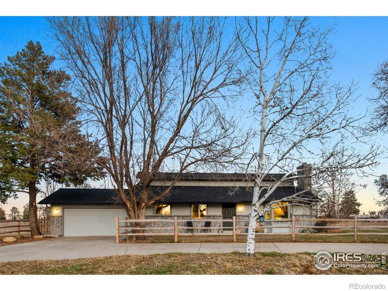 9206 Del Camino Ln, Longmont, CO 80504