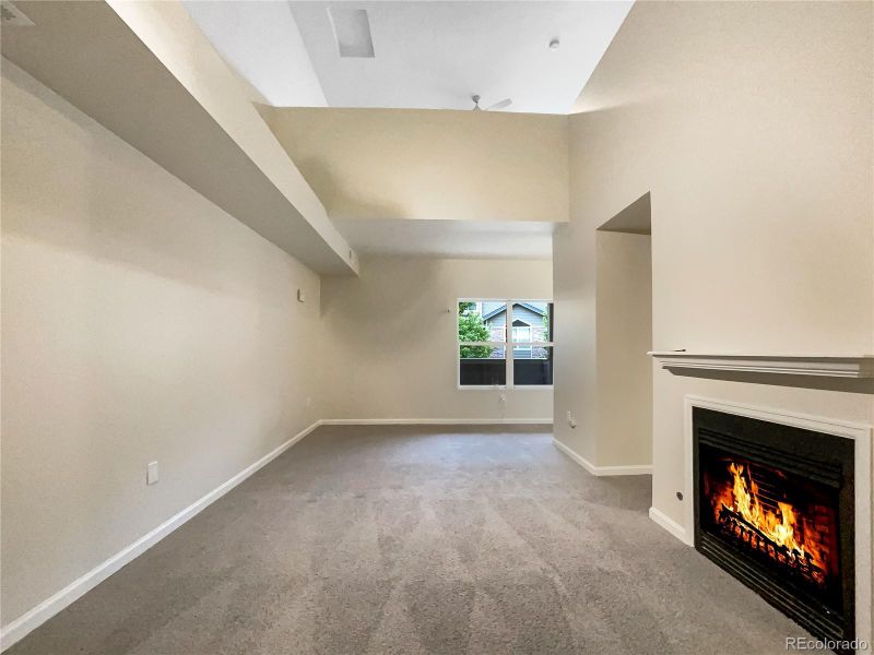 18241 E Flora Pl #D, Aurora, CO 80013