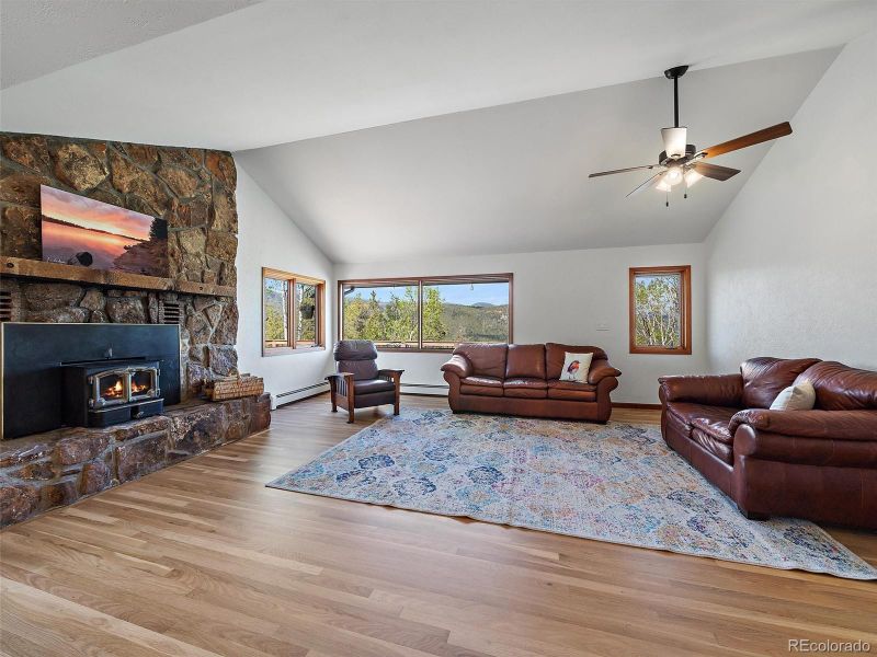 7825 Swaps Trl, Evergreen, CO 80439