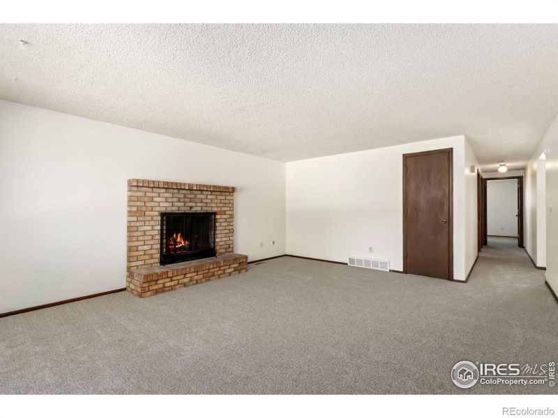 2009-2011 Blue Mesa Ct, Loveland, CO 80538