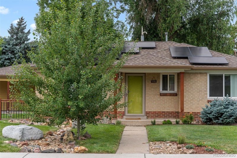 5525 Cody Ct, Arvada, CO 80002