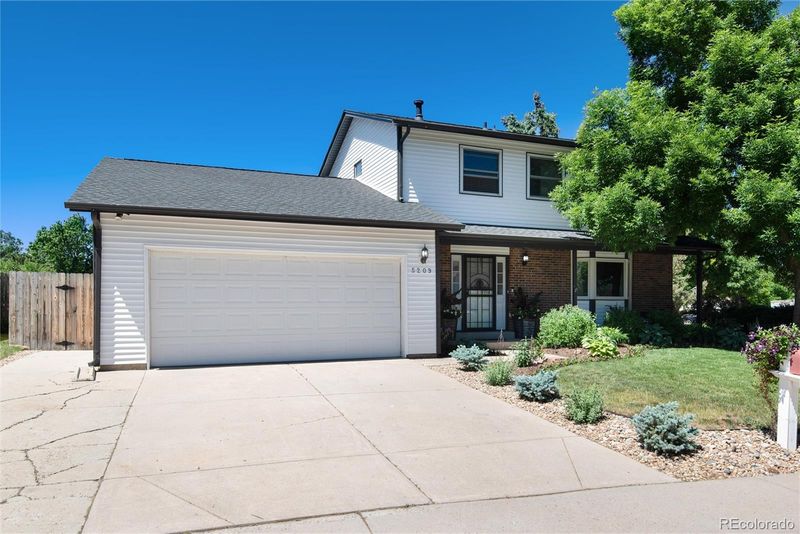 5209 S Ventura Way, Centennial, CO 80015
