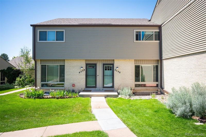 4548 W Pondview Dr, Littleton, CO 80123