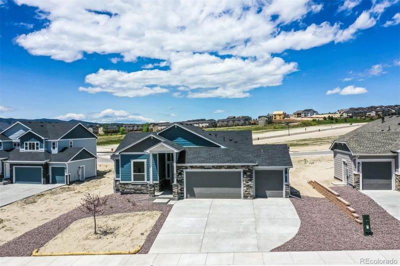 852 Naismith Ln, Monument, CO 80132