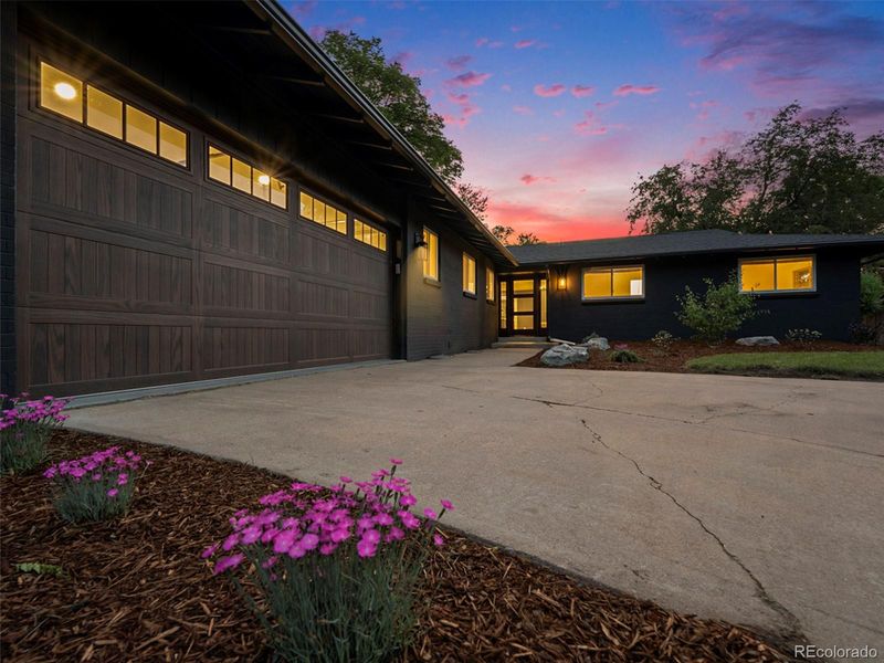5565 E Lehigh Ave, Denver, CO 80237
