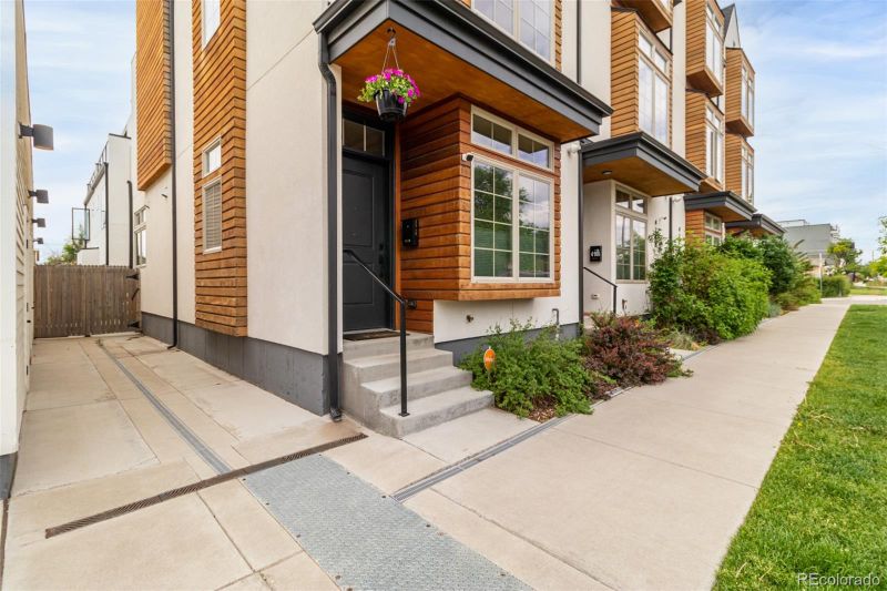 4158 W 13th Ave, Denver, CO 80204