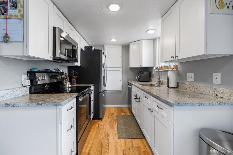 9629 Orangewood Dr, Thornton, CO 80260