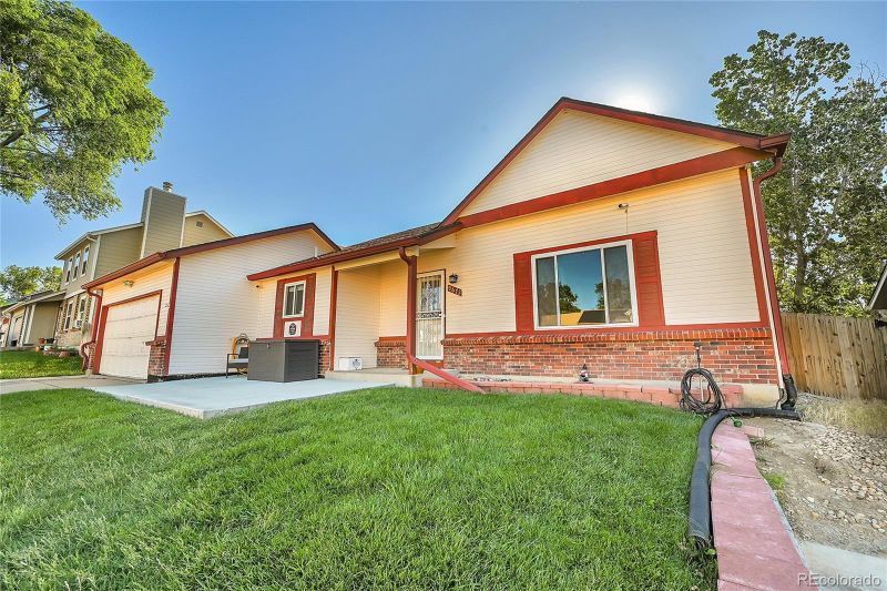 9672 Adams St, Thornton, CO 80229