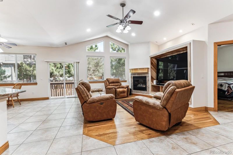 8780 W 49th Cir, Arvada, CO 80002