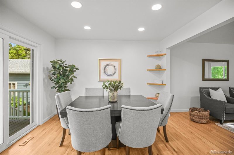 3264 S Akron St, Denver, CO 80231