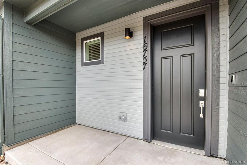 16757 W 93rd Pl, Arvada, CO 80007