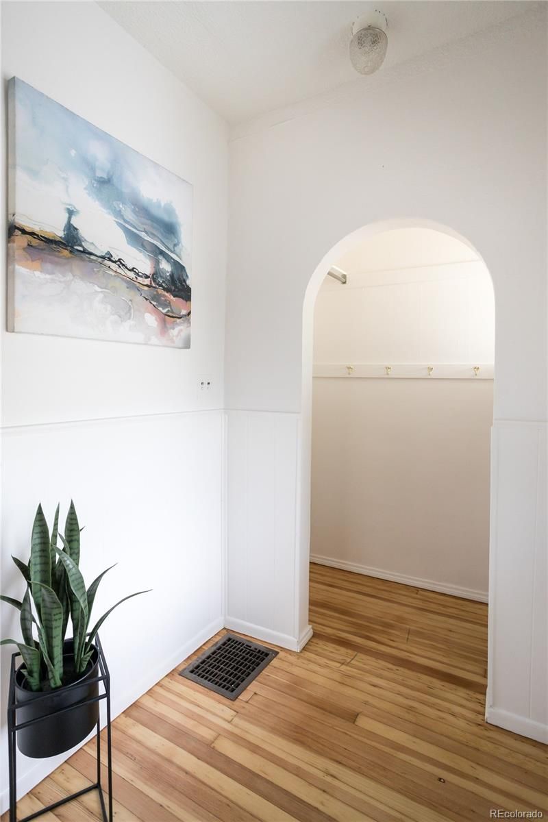 3080 W 38th Ave, Denver, CO 80211