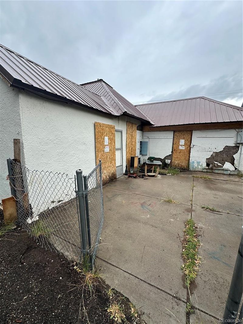 1004 Edison Ave, Alamosa, CO 81101