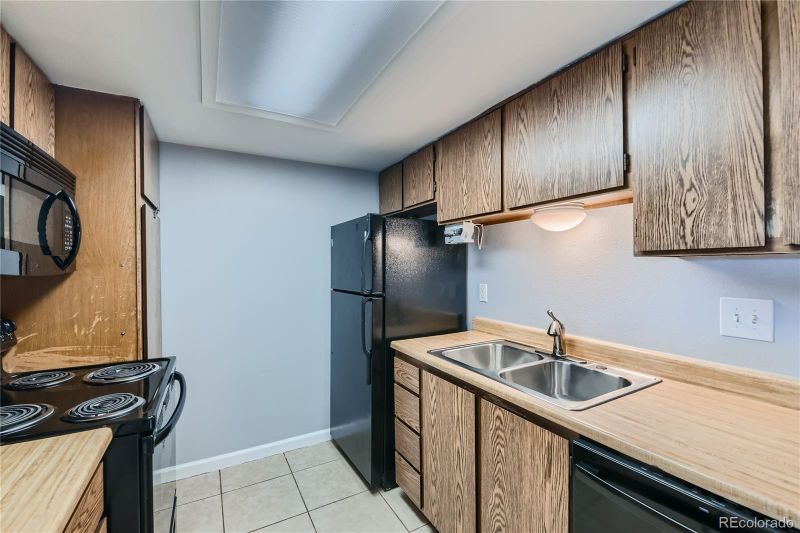 3440 S Eagle St #203, Aurora, CO 80014