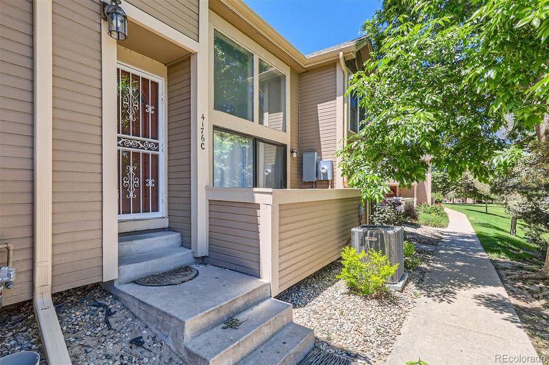 4176 S Mobile Cir #C, Aurora, CO 80013