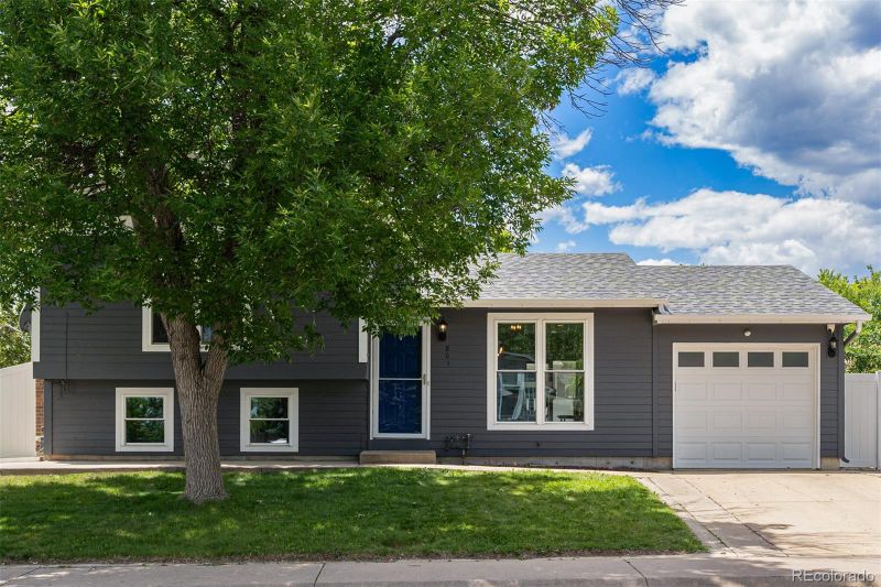801 Acadia Ave, Lafayette, CO 80026