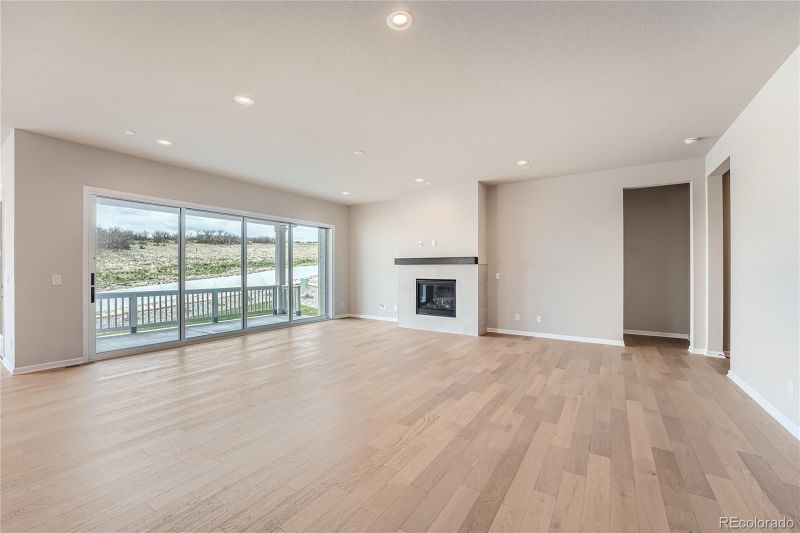 4 Scrubjay Ln, Castle Rock, CO 80104