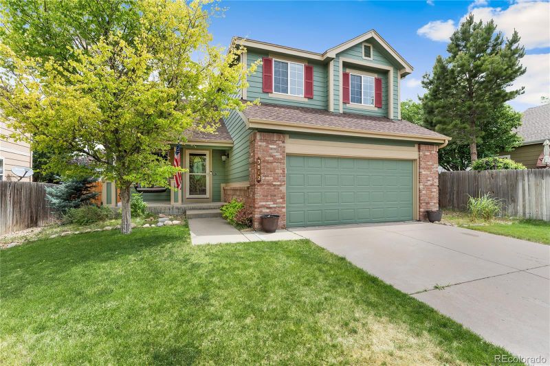 3812 S Quemoy Way, Aurora, CO 80018