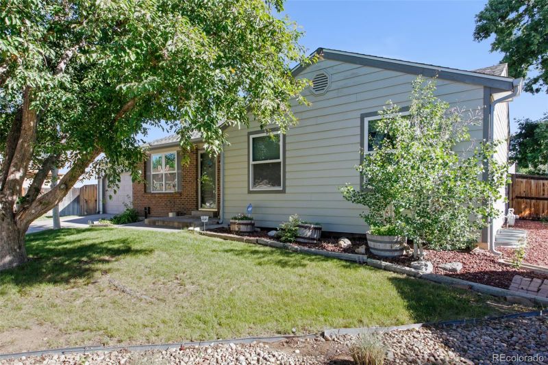 5318 S Quintero Ct, Centennial, CO 80015