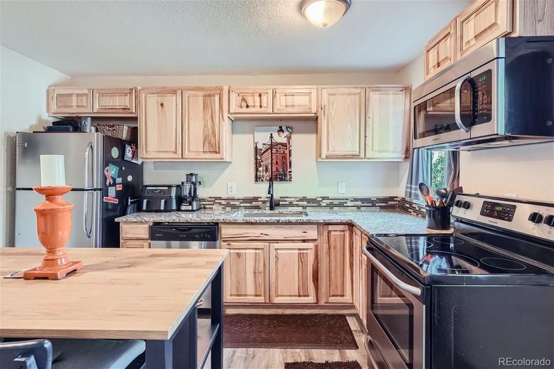 2360 S Linley Ct, Denver, CO 80219
