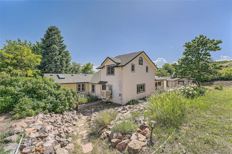 9799 12 W Wesley Ct, Lakewood, CO 80227