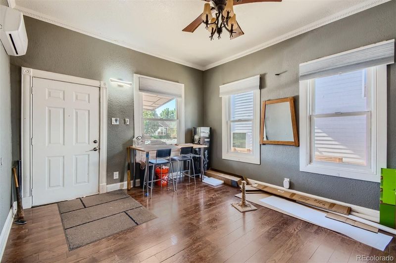 1576 Ames St, Lakewood, CO 80214