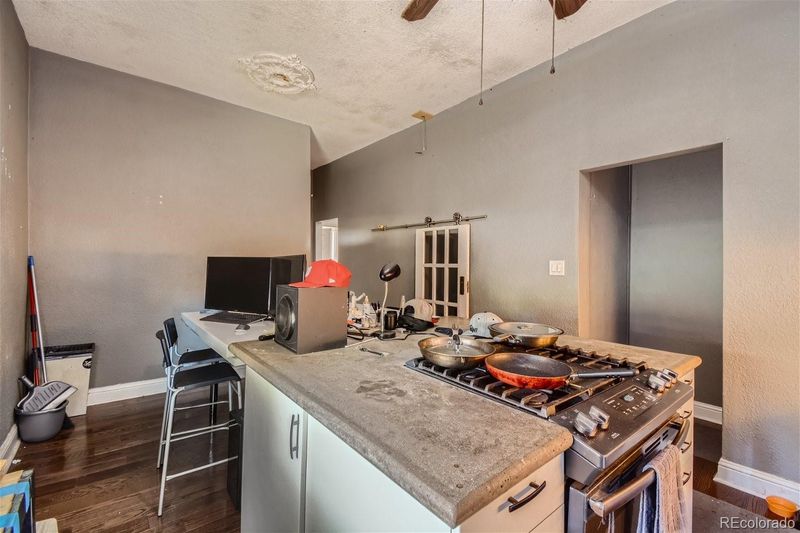 1576 Ames St, Lakewood, CO 80214