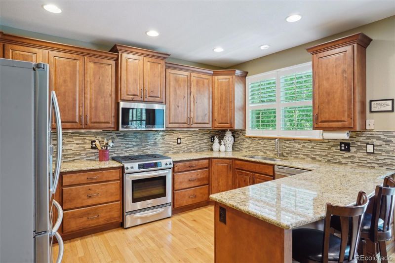 17351 E Lake Ln, Aurora, CO 80016