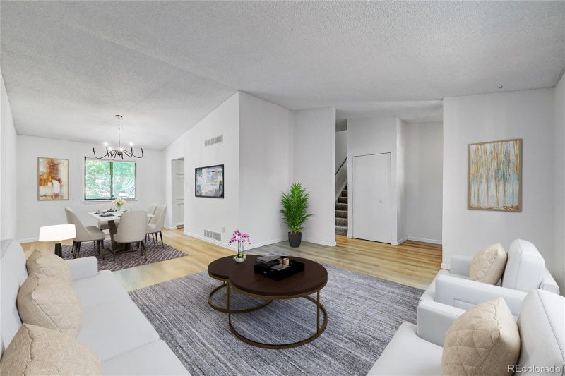 2219 S Elkhart St, Aurora, CO 80014