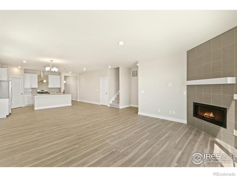 1150 Ridgefield Dr, Berthoud, CO 80513