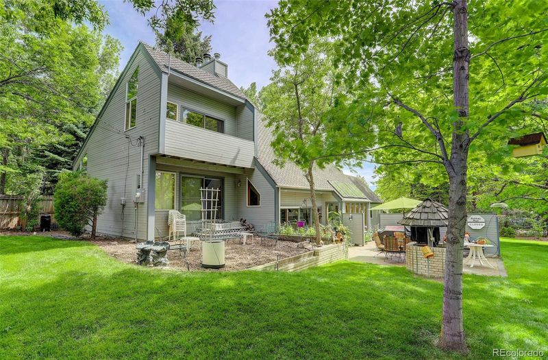 8668 W 10th Ave, Lakewood, CO 80215