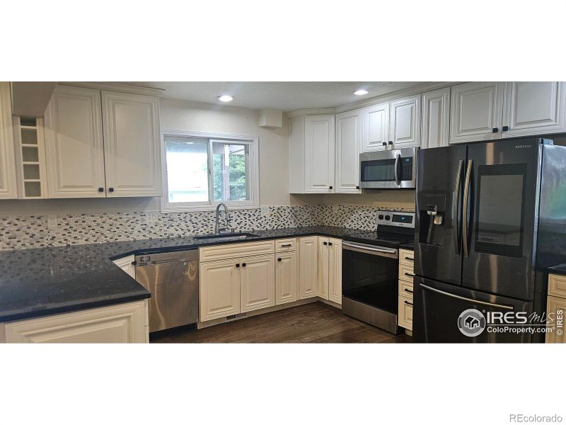 2114 Illinois Ct, Loveland, CO 80538