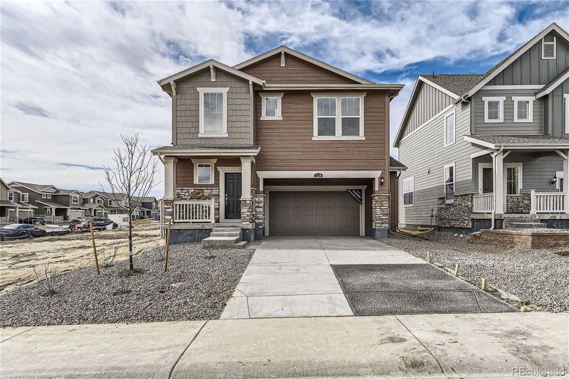 1124 Osmolski Dr, Elizabeth, CO 80107