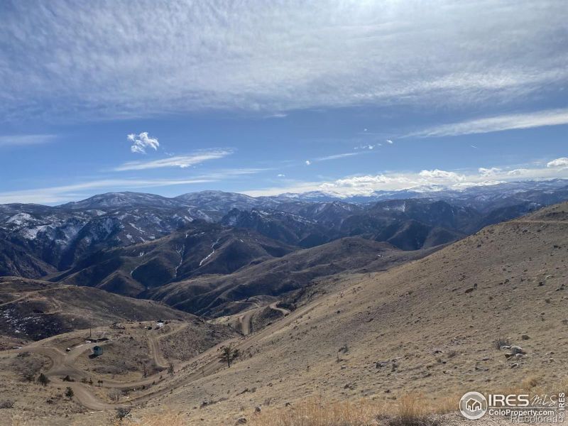 632 Turkey Roost Dr, Livermore, CO 80536