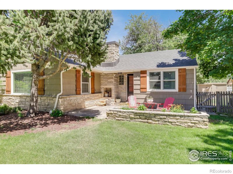 520 Sheldon Dr, Fort Collins, CO 80521