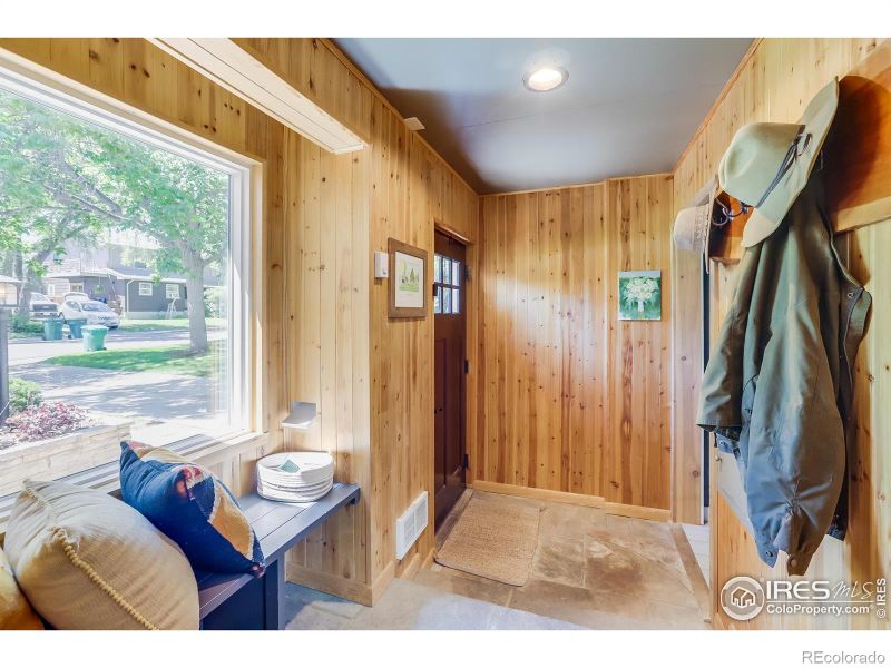520 Sheldon Dr, Fort Collins, CO 80521