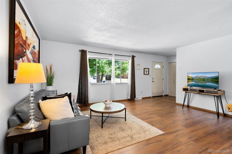 2314 Wold Ave, Colorado Springs, CO 80909