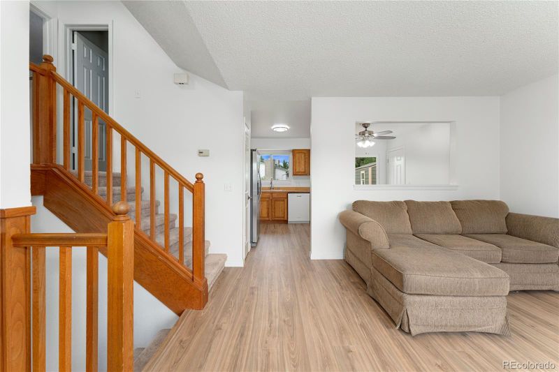 2424 S Memphis Way, Aurora, CO 80013