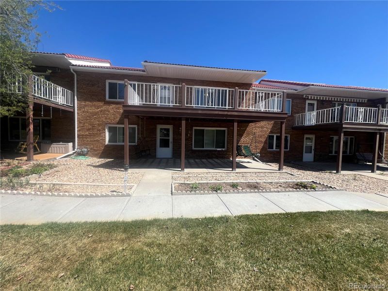 127 Fairway Ln, Fort Morgan, CO 80701