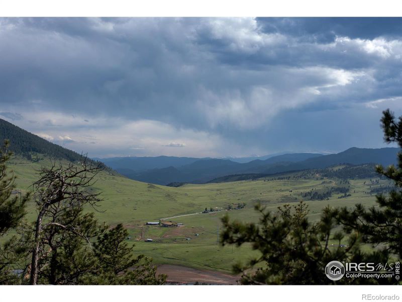 596 Green Mountain Dr, Loveland, CO 80537