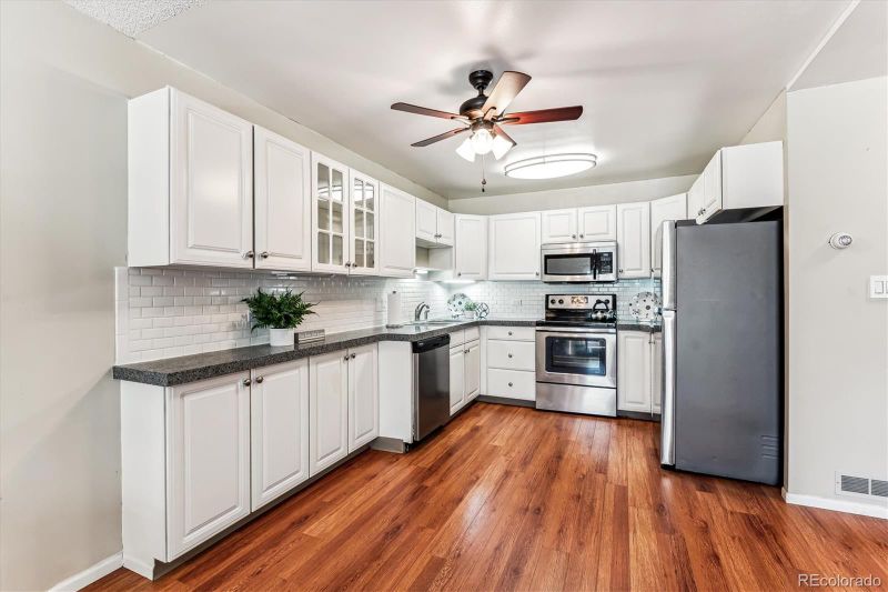 615 S Alton Way #8A, Denver, CO 80247