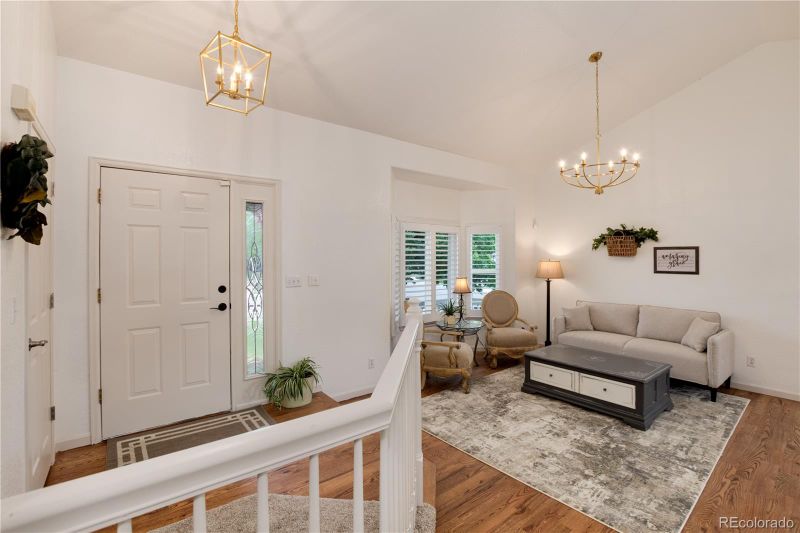 9987 Deer Creek Ln, Highlands Ranch, CO 80129