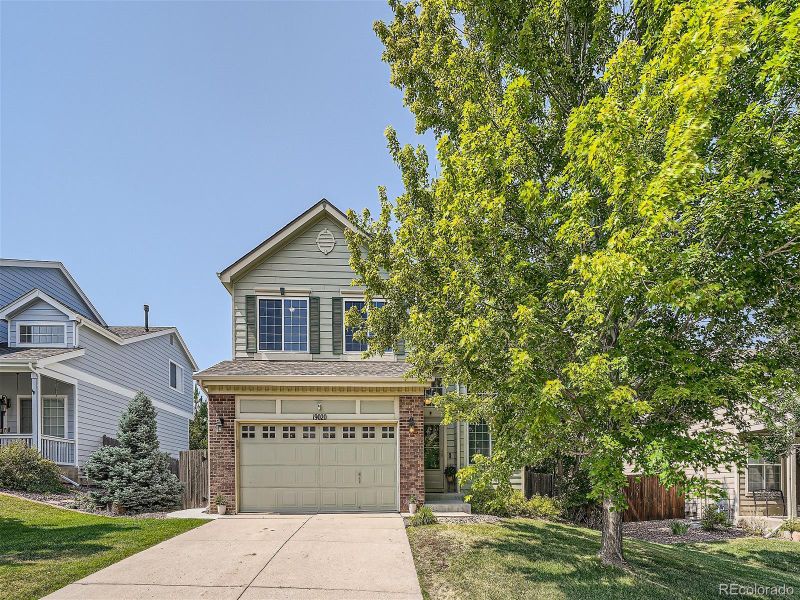 19020 E Crestridge Cir, Aurora, CO 80015