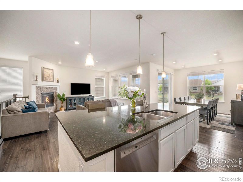 2341 Spotswood St, Longmont, CO 80504
