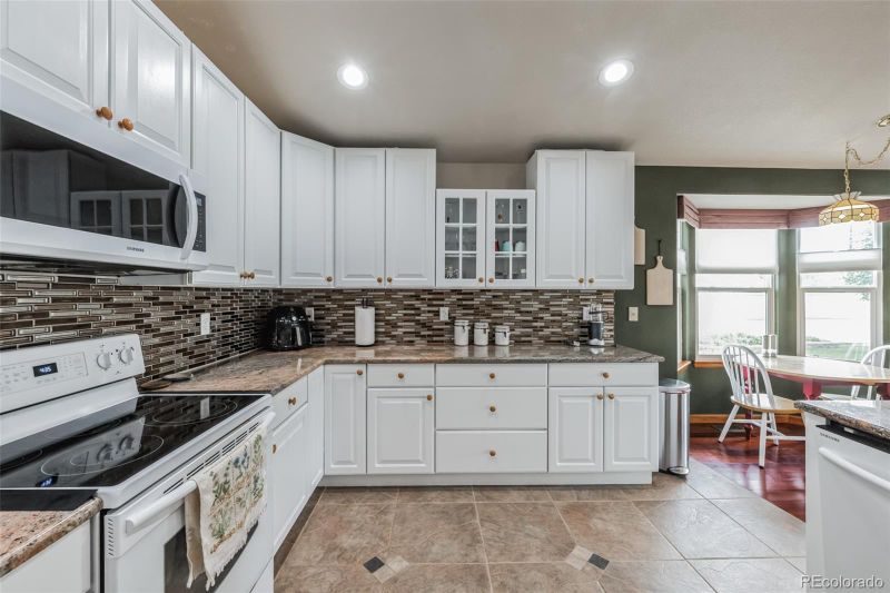 2397 S Ensenada St, Aurora, CO 80013