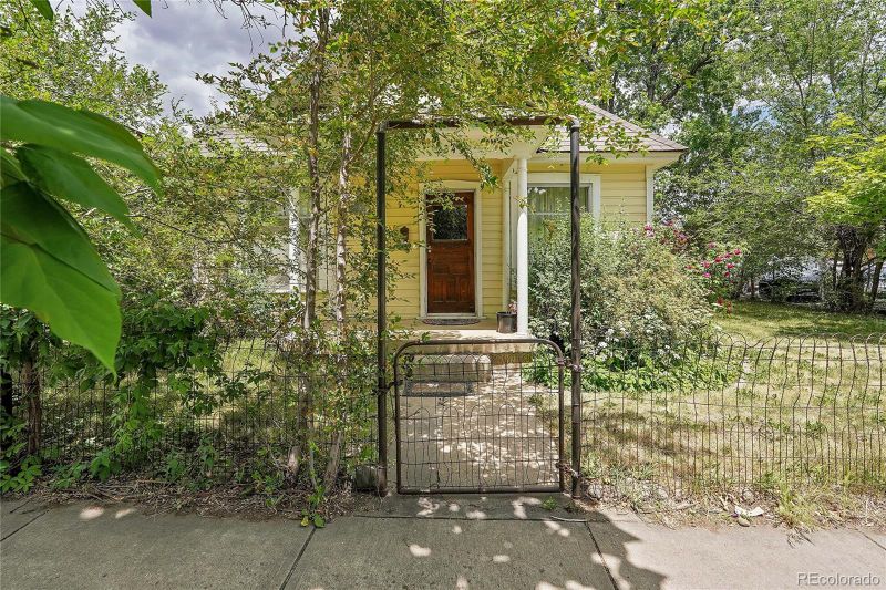 2345 Walnut St, Boulder, CO 80302