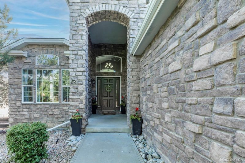 11076 W Rockland Dr, Littleton, CO 80127