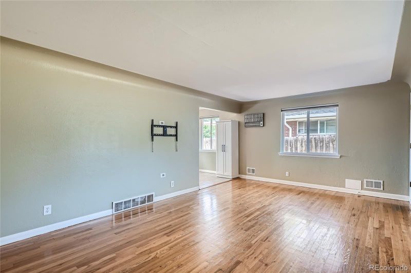 753 S Leyden St, Denver, CO 80224